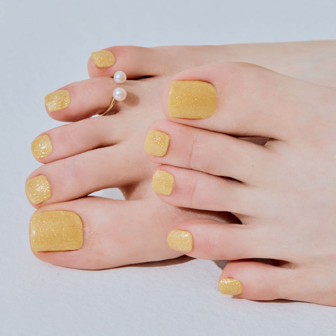 아말피 옐로우 페디큐어 Amalfi Yellow Pedicure