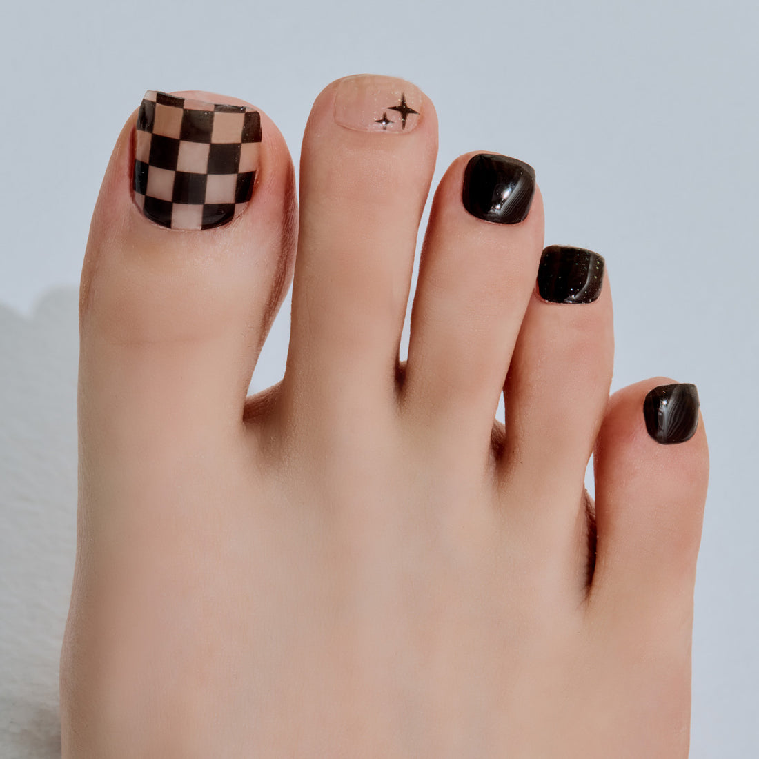 체크메이트 페디큐어 Checkmate Pedicure